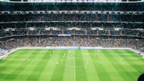 C罗40岁生日庆：皇家马德里及西甲官方共唱赞歌，自豪骄傲，实至名归的历史传奇